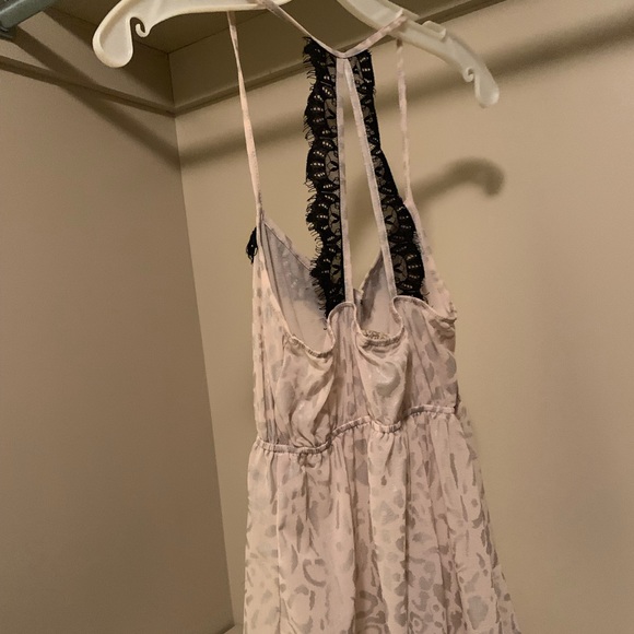 Buckle tank - Picture 2 of 2